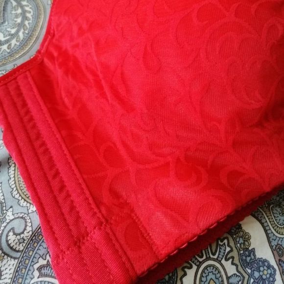 NWOT Molded Cup and Jeweled Center 36D Jacquard and Lace Bra - Picture 6 of 11